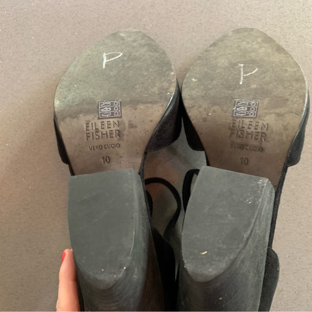 Eileen Fisher sz 10 Tilda Black Suede Rear Zip Stacked Heel Pumps Wedges Straps - Picture 9 of 11